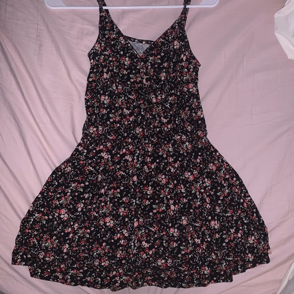 Romper - Picture 2 of 2